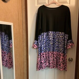 Elegant Black and Leopard Print Maxi Dress